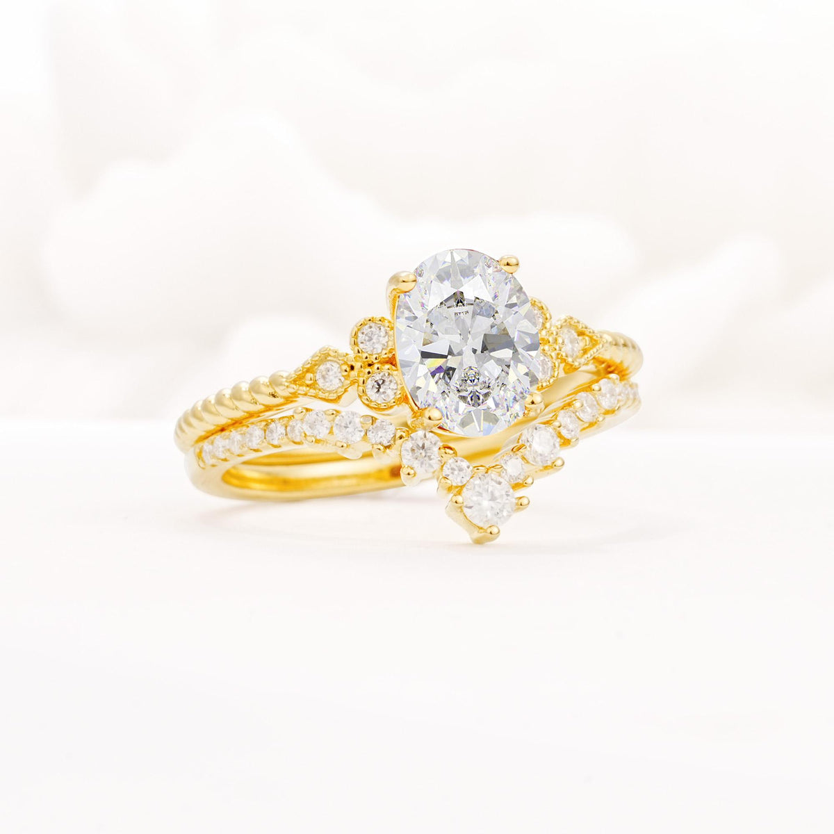 Oval Cut Moissanite Vintage Engagement Ring Set with Chevron Band - Rose-Gold