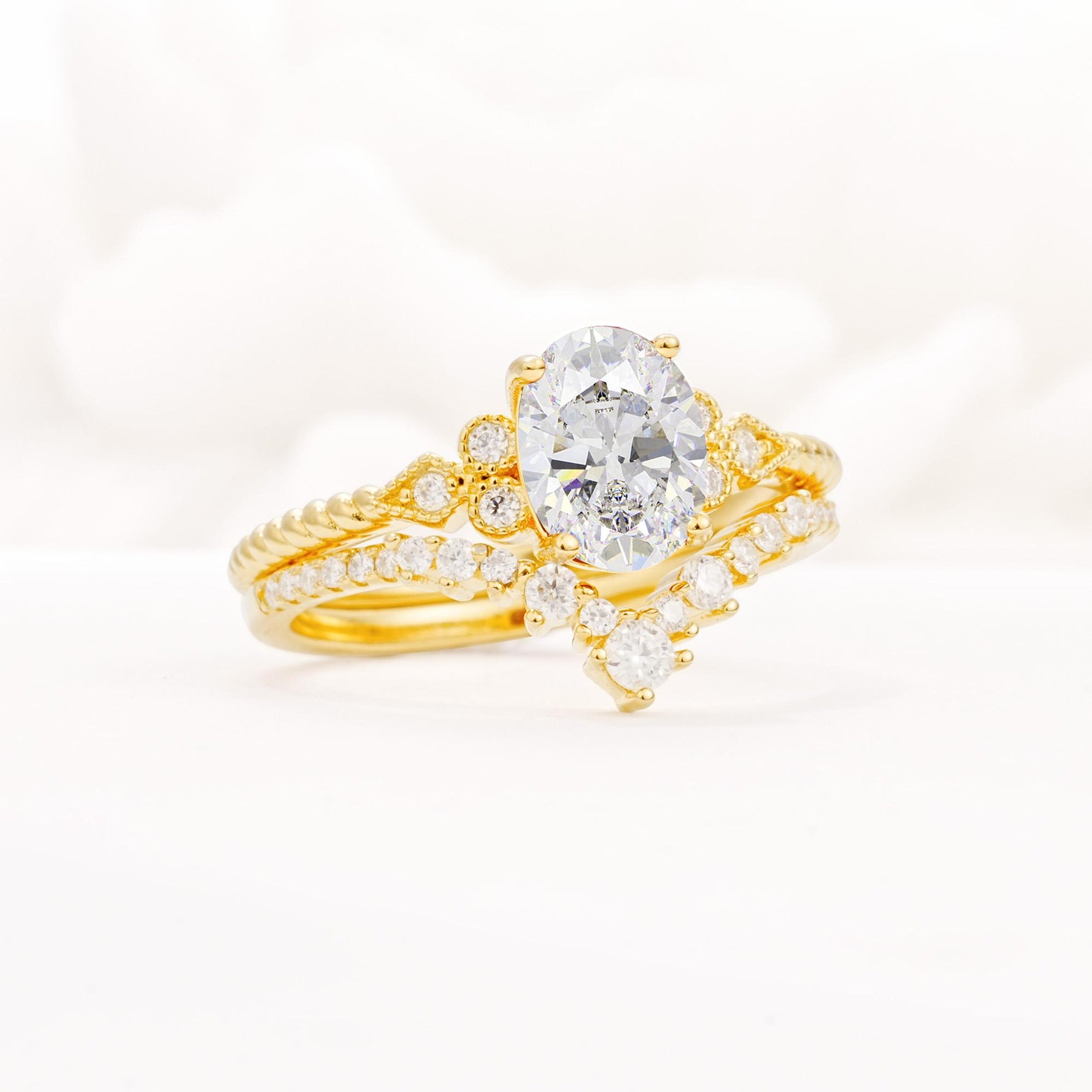 Oval Cut Moissanite Vintage Engagement Ring Set with Chevron Band - Rose-Gold