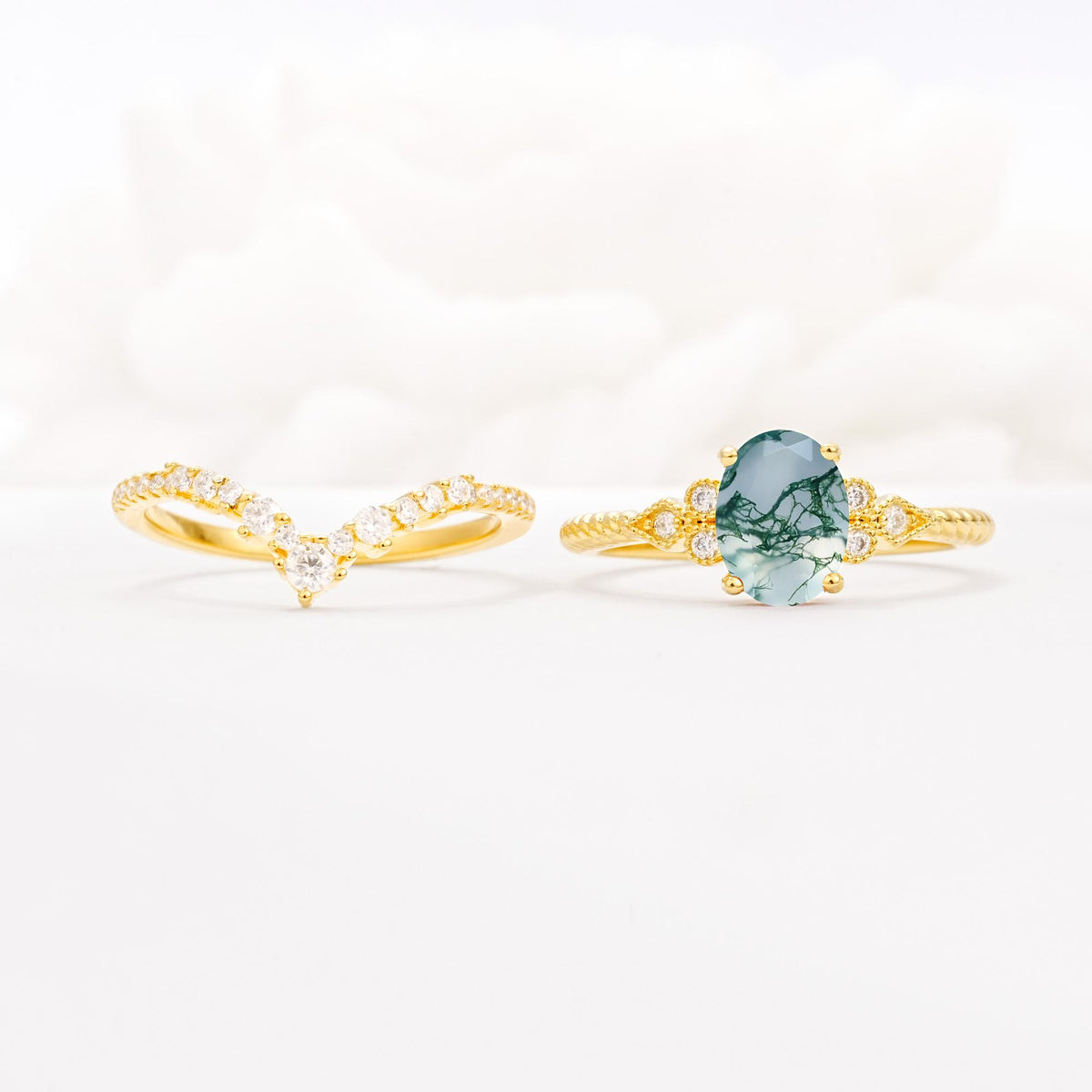 Oval Cut Moss Agate Vintage Engagement Ring Set with Chevron Band - White-Gold