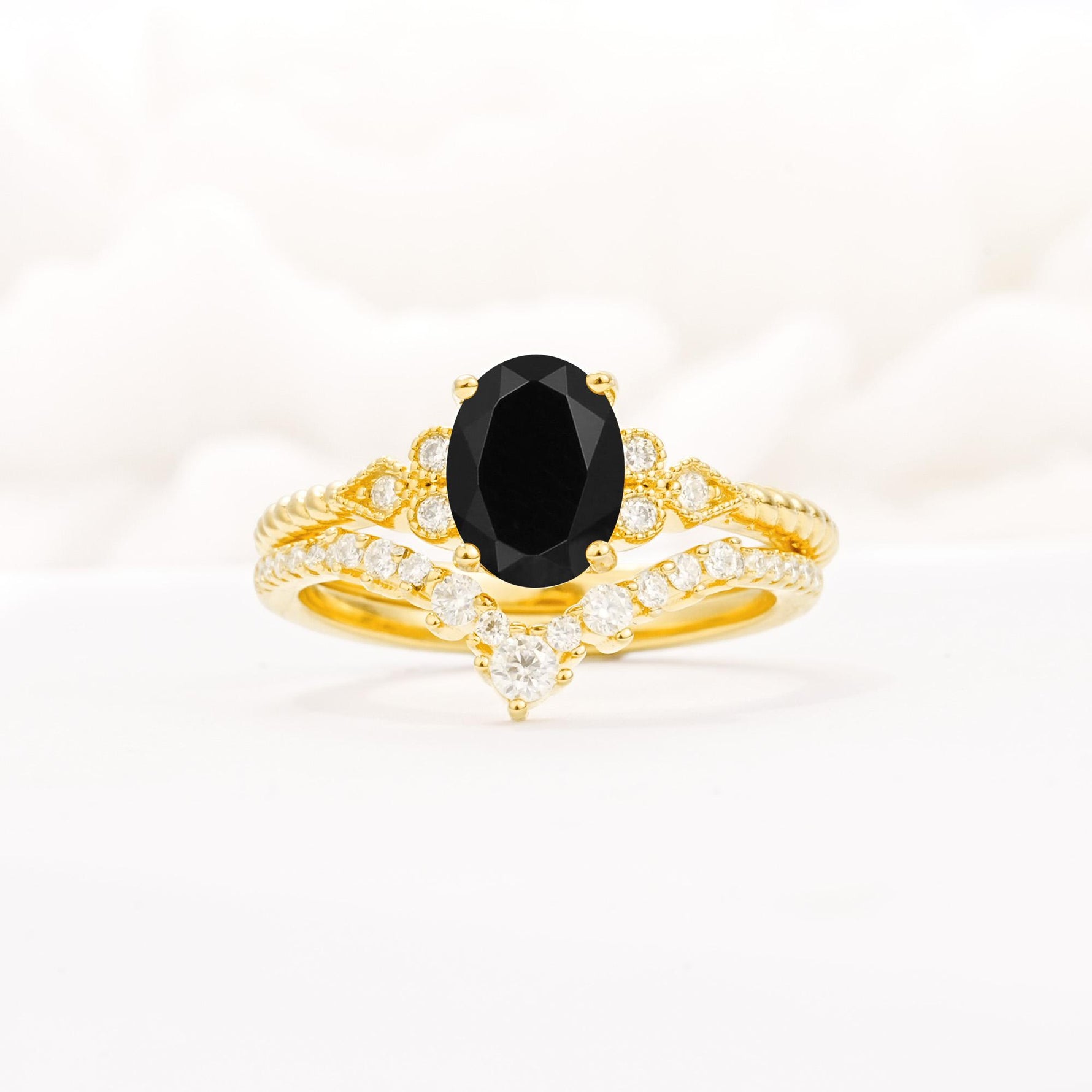 Oval Cut Black Onyx Vintage Engagement Ring Set with Chevron Band - Yellow-Gold