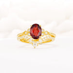 Oval Cut Garnet Vintage Engagement Ring Set with Chevron Band - Yellow-Gold