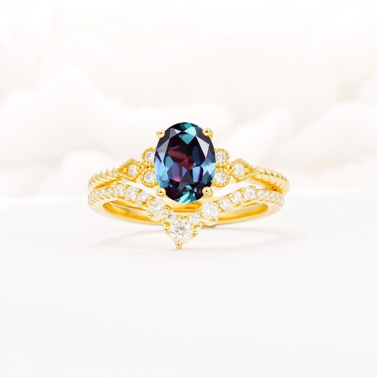 Oval Cut Alexandrite Vintage Engagement Ring Set with Chevron Band - Yellow-Gold