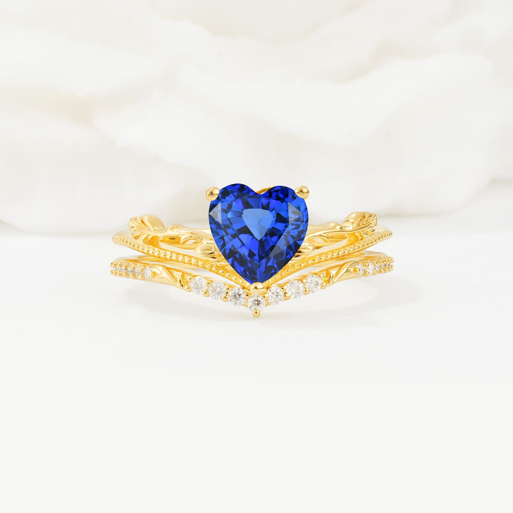 Nature Inspired Heart Cut Sapphire Bridal Ring Set - Yellow-Gold