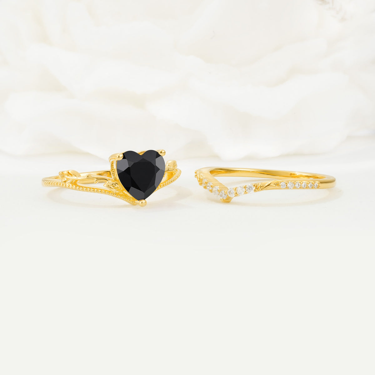 Nature Inspired Heart Cut Black Onyx Bridal Ring Set - Additional view