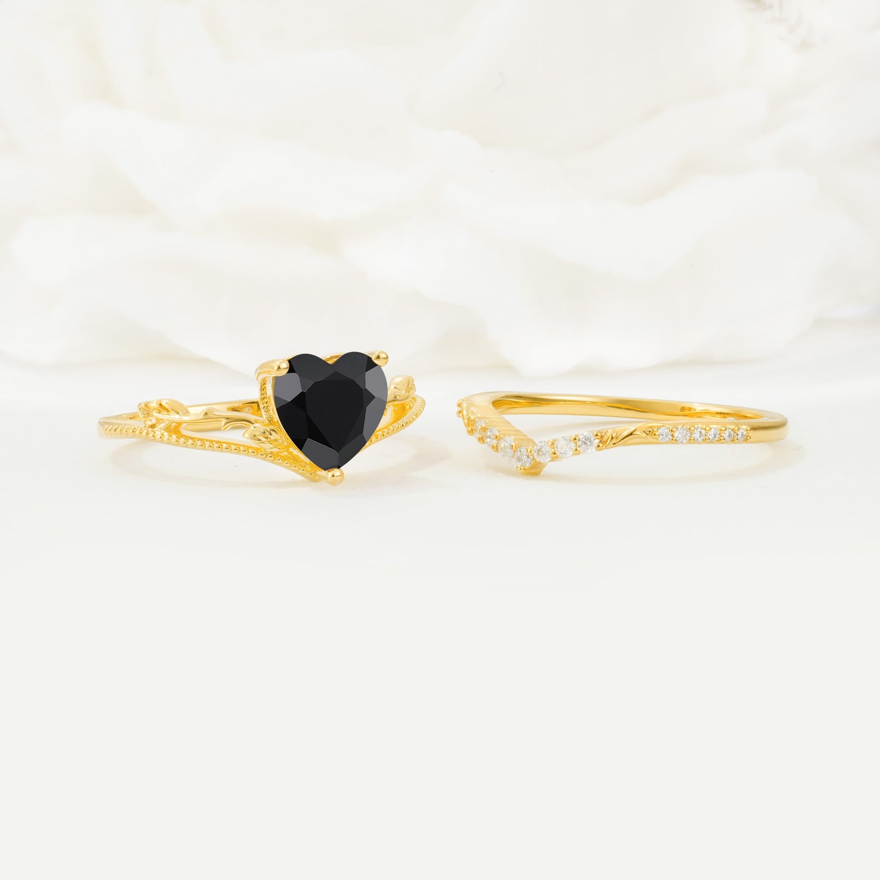 Nature Inspired Heart Cut Black Onyx Bridal Ring Set - Additional view