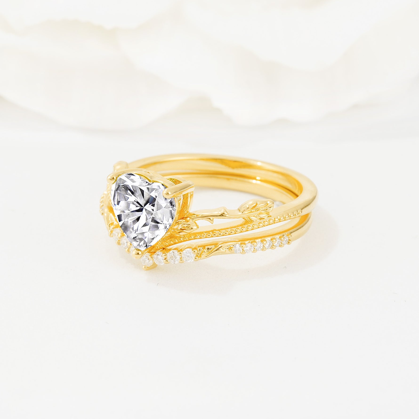 Nature Inspired Heart Cut Lab Diamond Bridal Ring Set - Rose-Gold