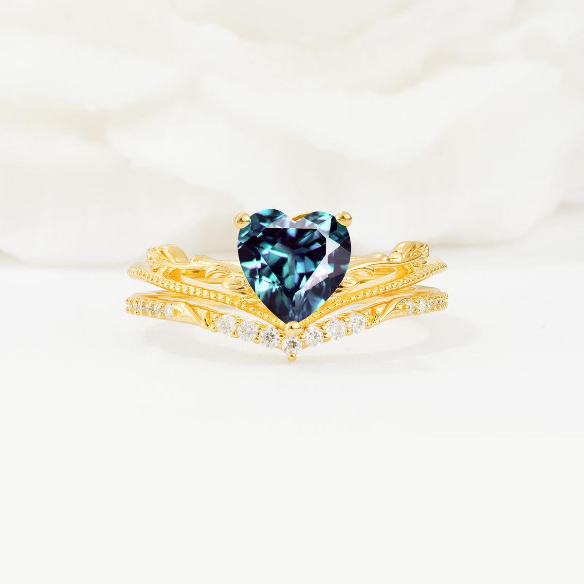 Nature Inspired Heart Cut Alexandrite Bridal Ring Set - Yellow-Gold