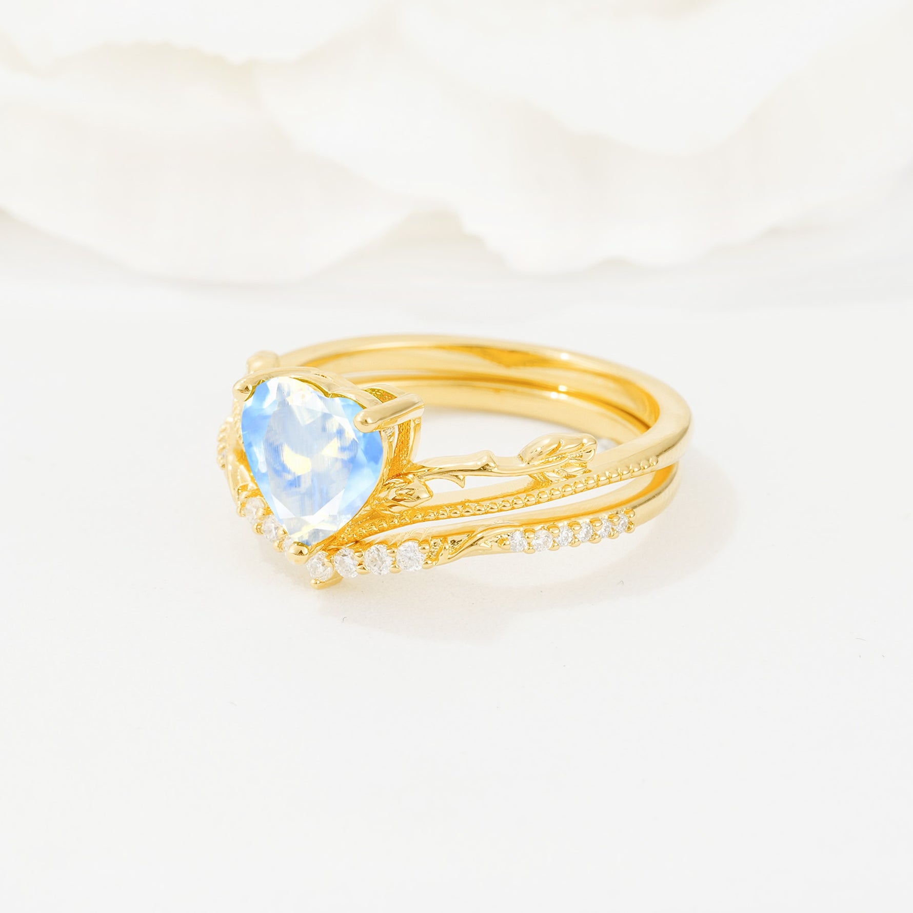 Nature Inspired Heart Cut Moonstone Bridal Ring Set - Rose-Gold