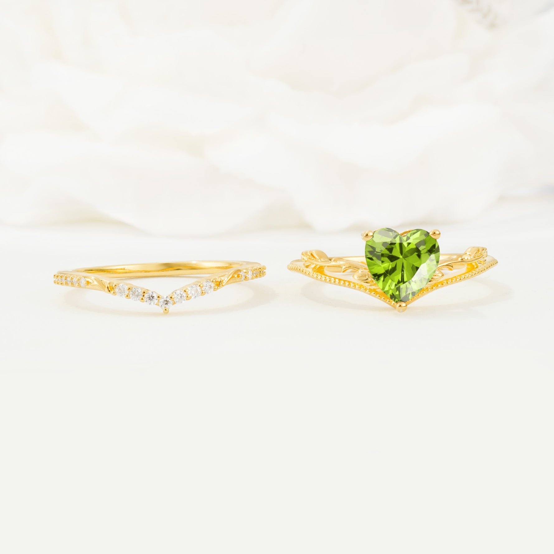 Nature Inspired Heart Cut Peridot Bridal Ring Set - White-Gold