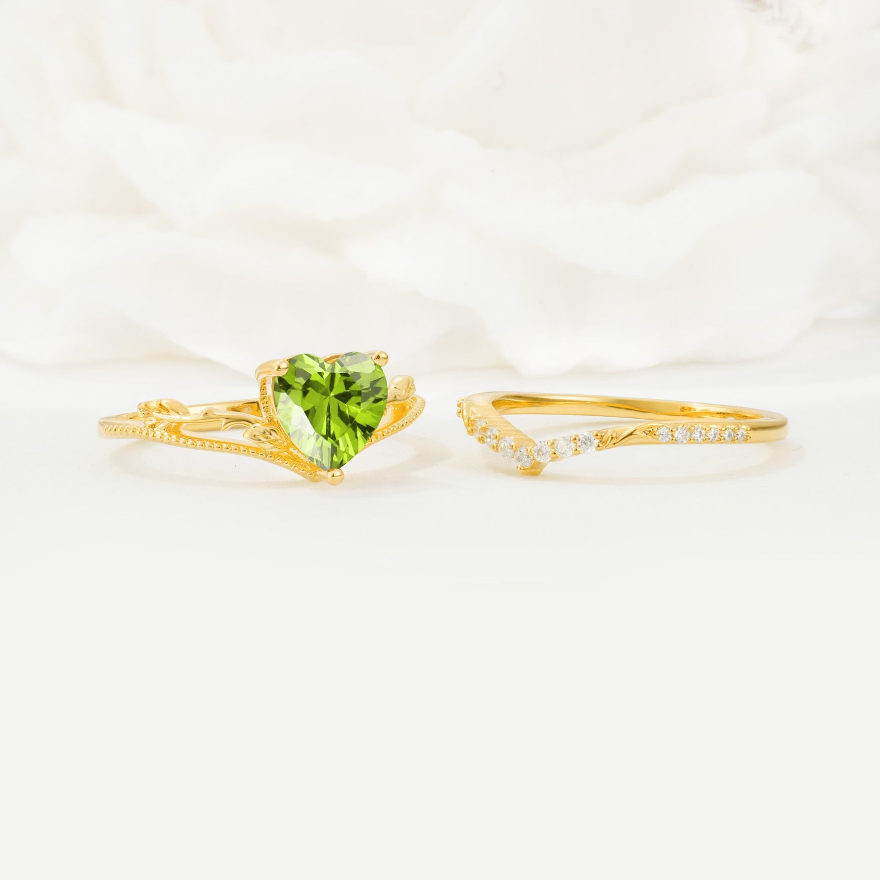 Nature Inspired Heart Cut Peridot Bridal Ring Set - Additional view