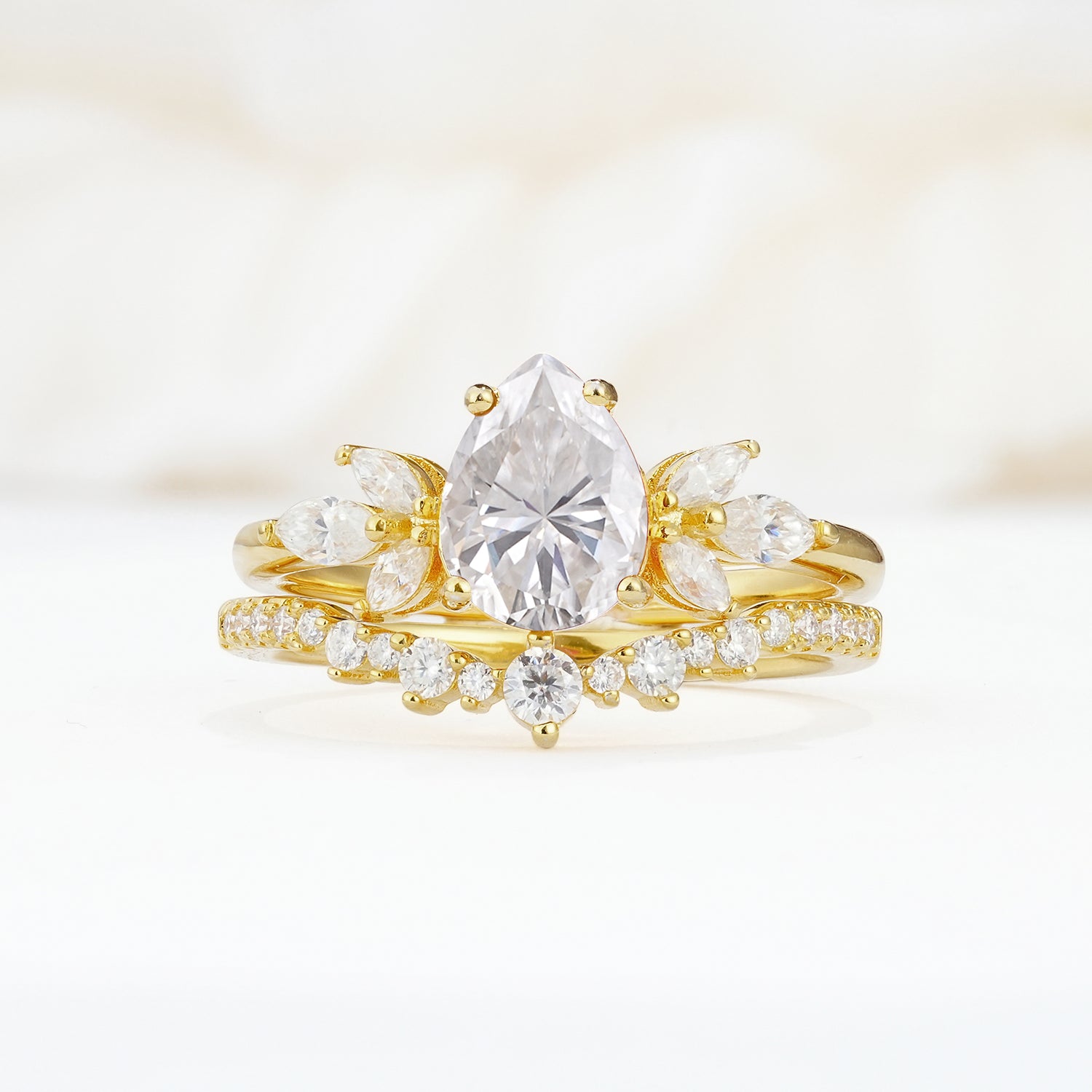 SR17165 Moissanite Ring - Yellow-Gold