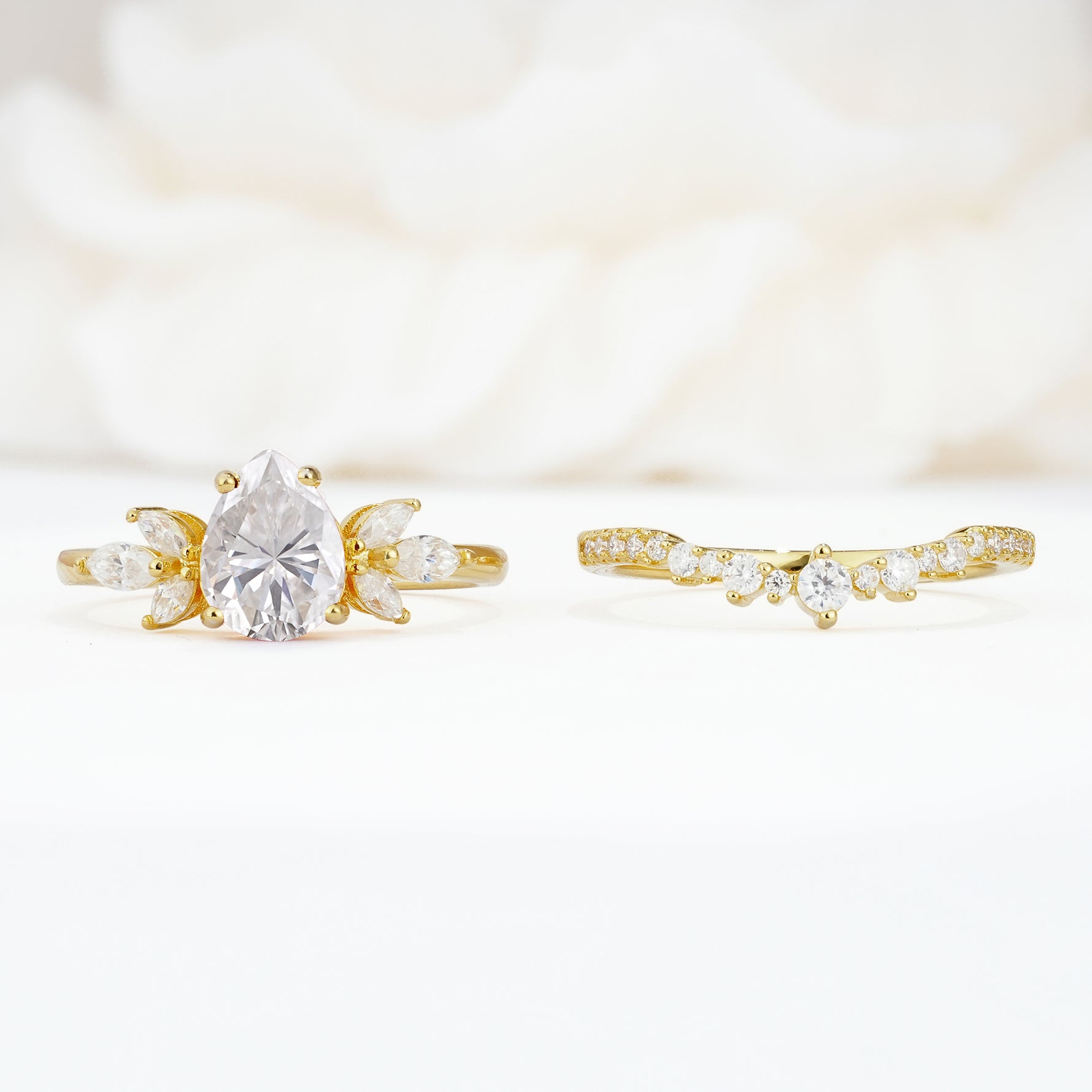 SR17165 Moissanite Ring - White-Gold