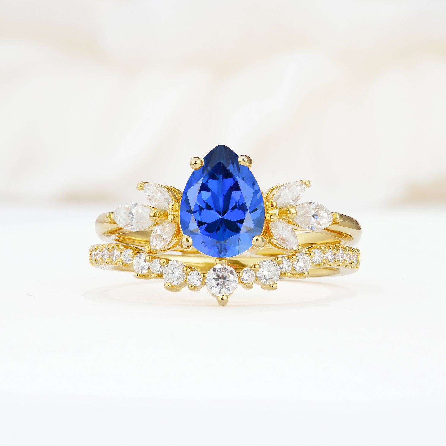 SR17165 Sapphire Ring - Yellow-Gold