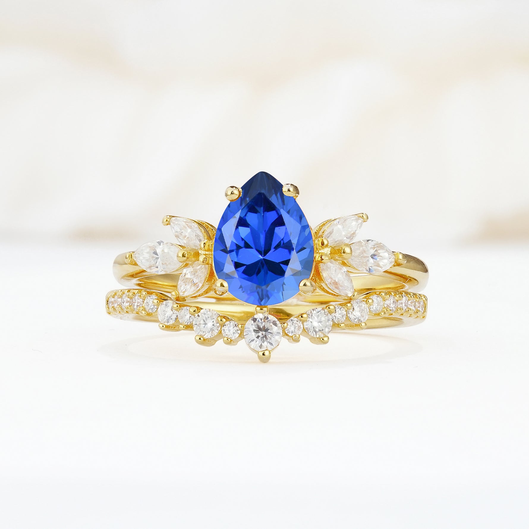 SR17165 Sapphire Ring - Yellow-Gold