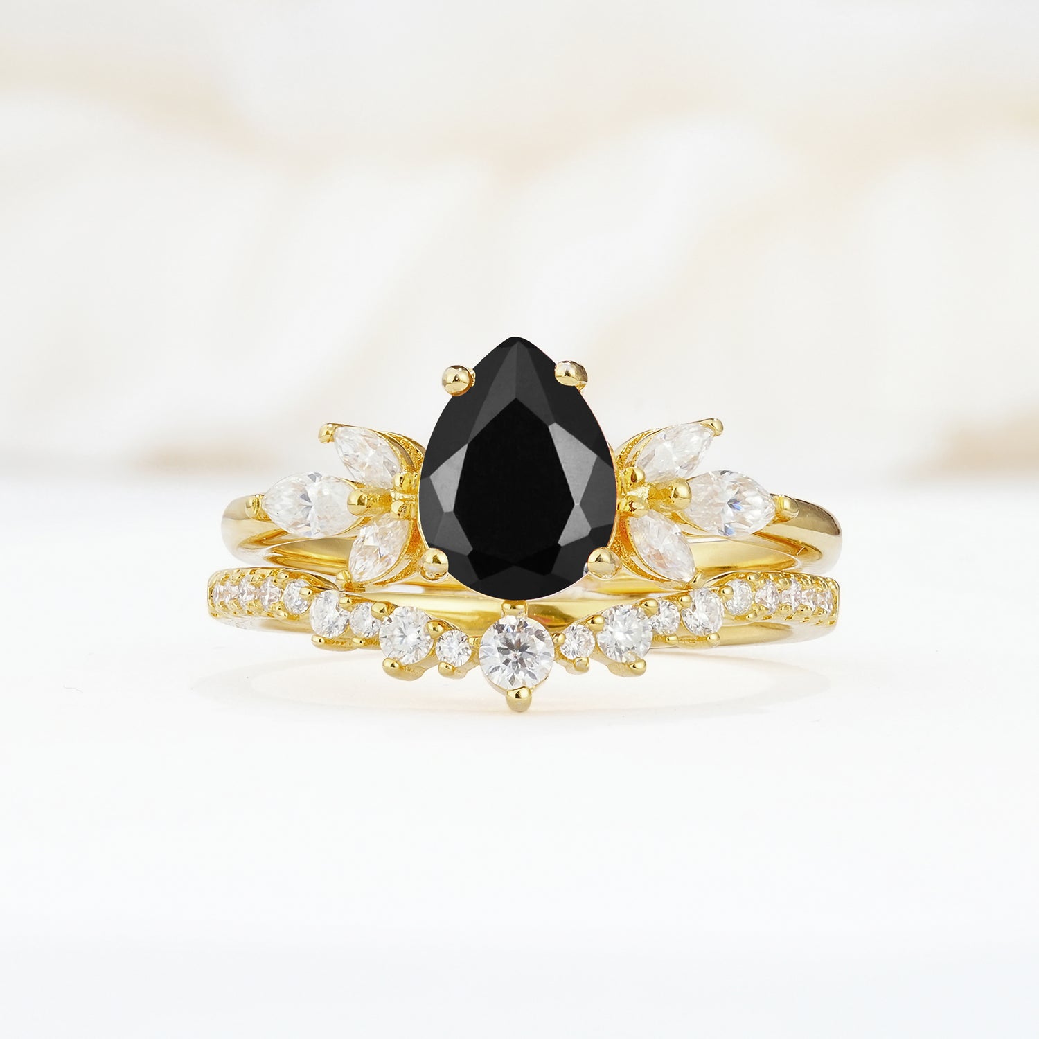 SR17165 Black Onyx Ring - Yellow-Gold