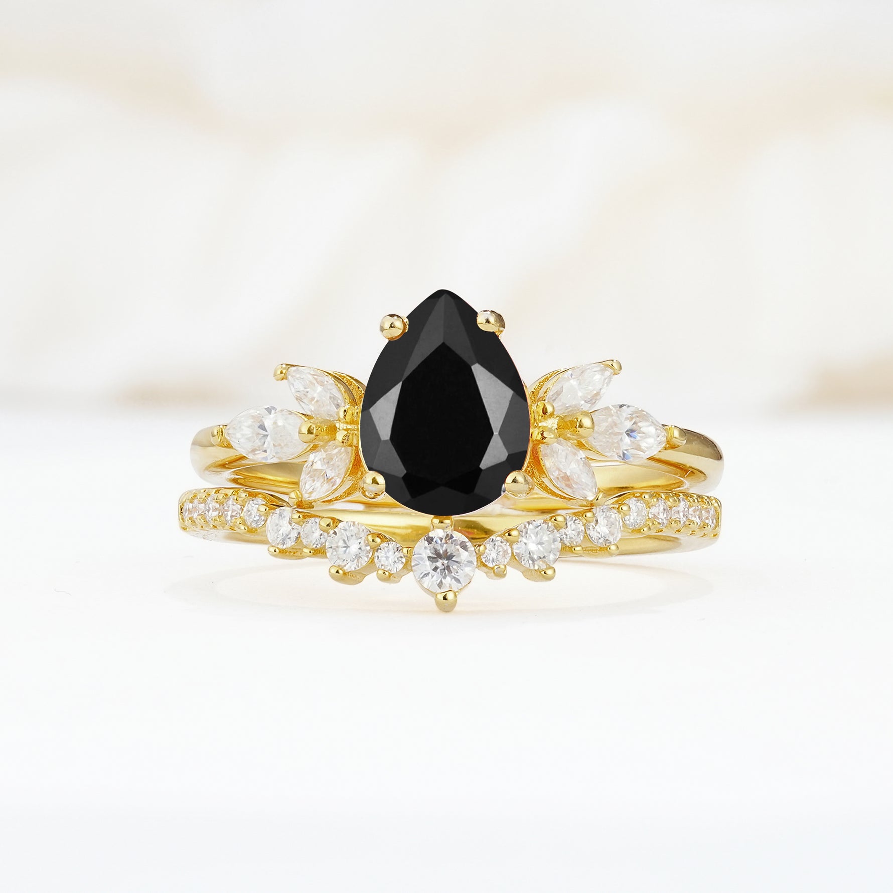 SR17165 Black Onyx Ring - Yellow-Gold