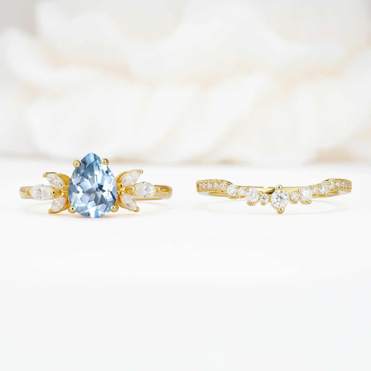 SR17165 Aquamarine Ring - White-Gold