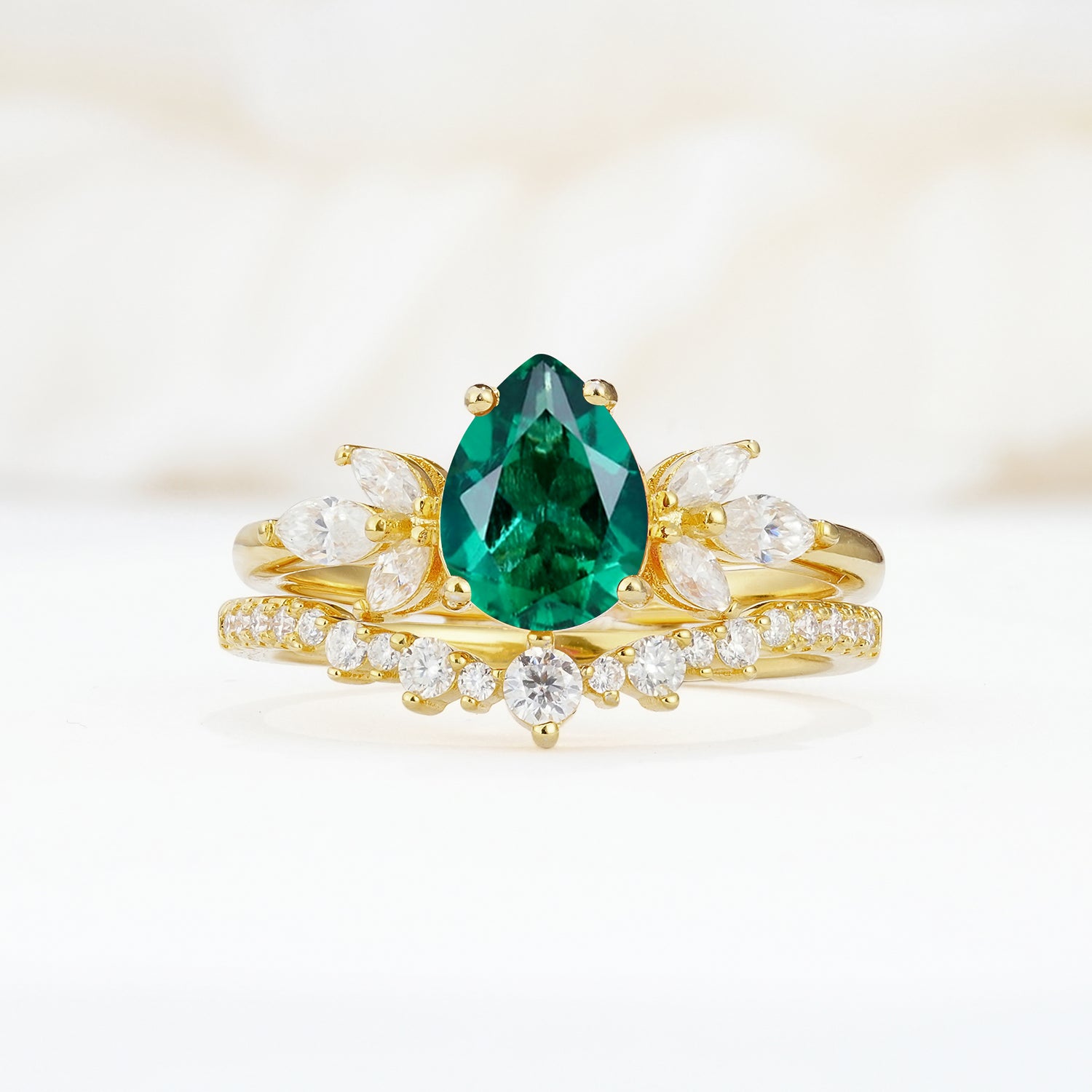 SR17165 Emerald Ring - Yellow-Gold