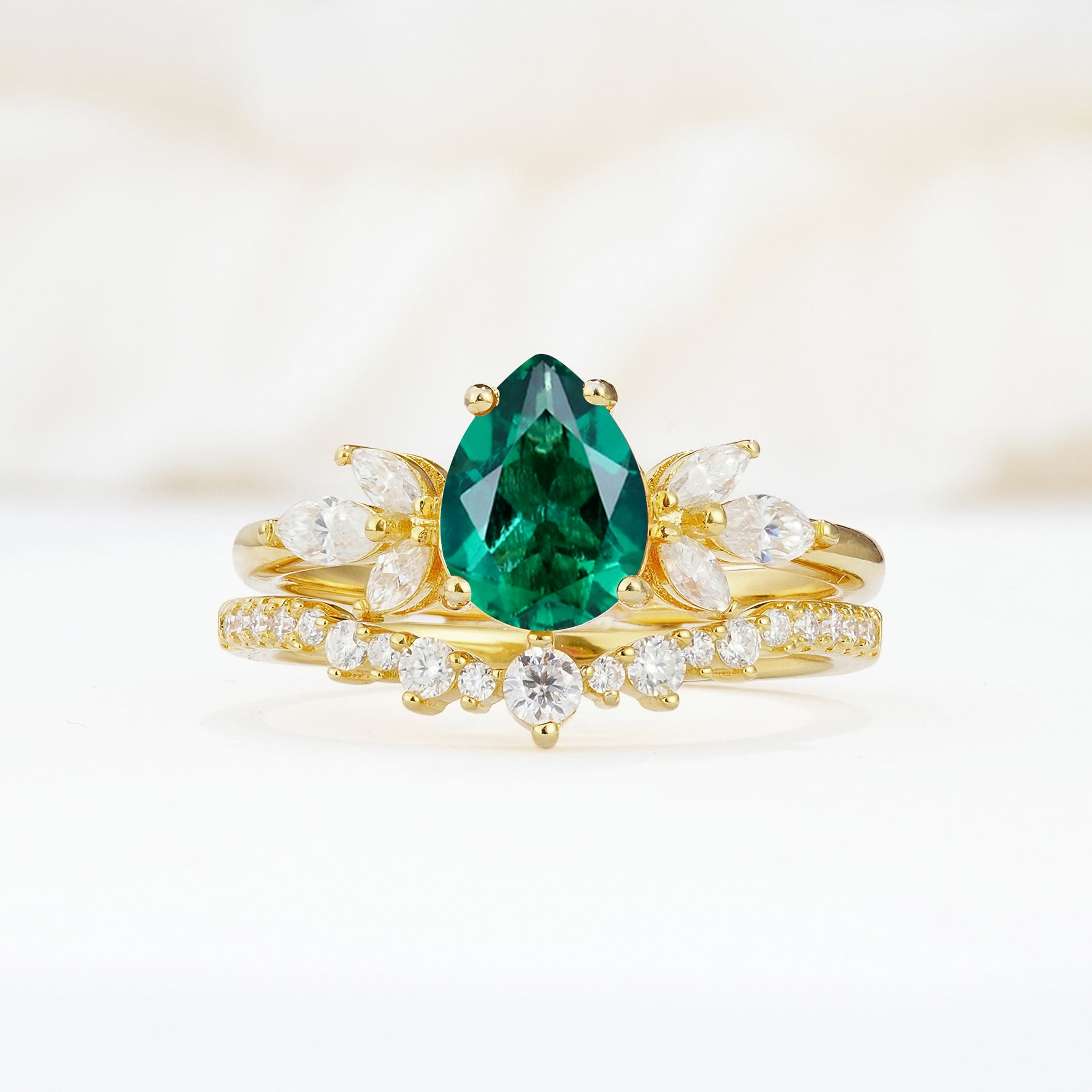 SR17165 Emerald Ring - Yellow-Gold