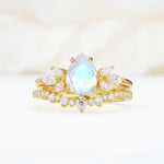 SR17165 Moonstone Ring - Yellow-Gold