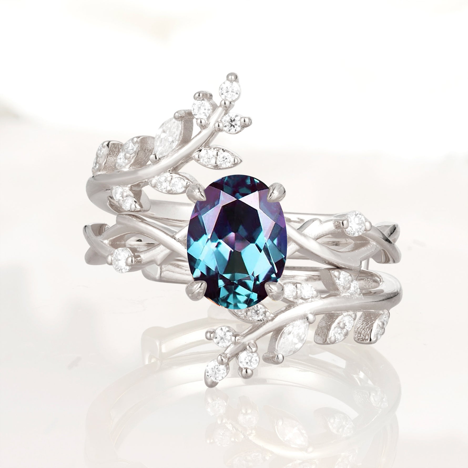 SR17167 Alexandrite Ring - Additional view