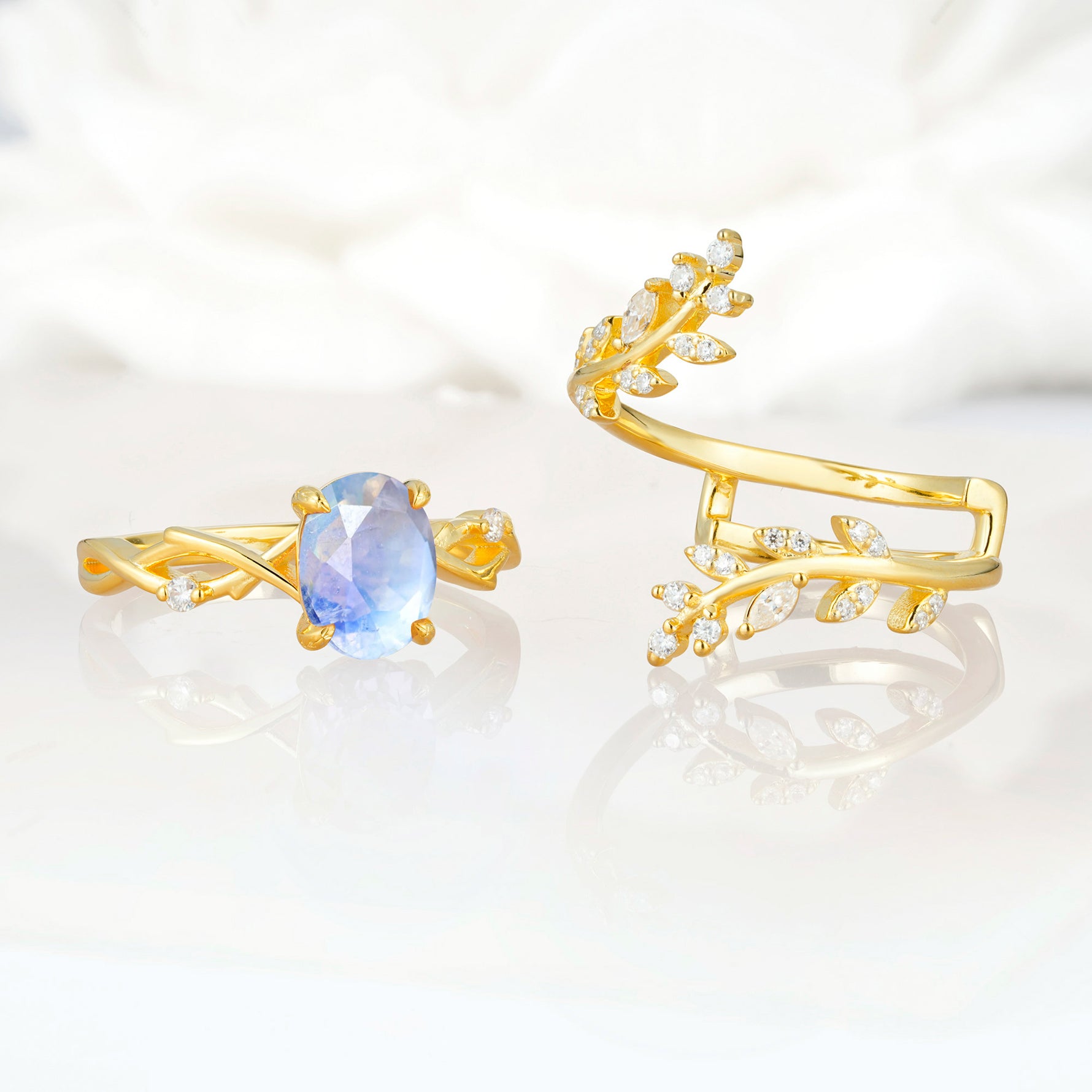 SR17167 Moonstone Ring - Additional view