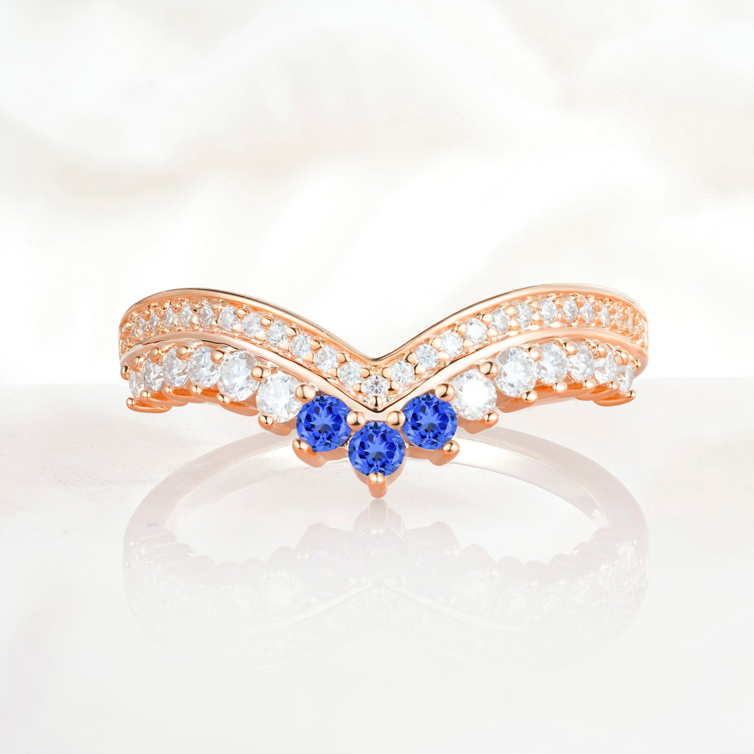 Vintage Round Cut Curved Chevron Sapphire Ring Set for Women