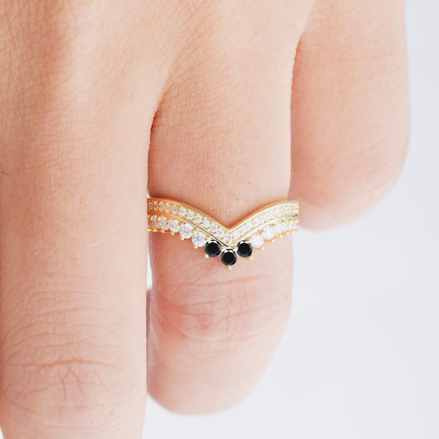 Vintage Round Cut Curved Chevron Black Onyx Ring Set for Women