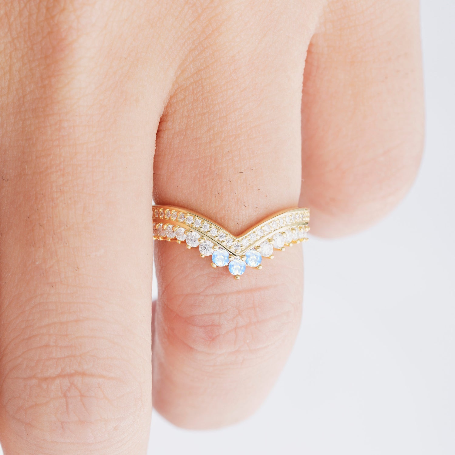 Vintage Round Cut Curved Chevron Moonstone Ring Set for Women