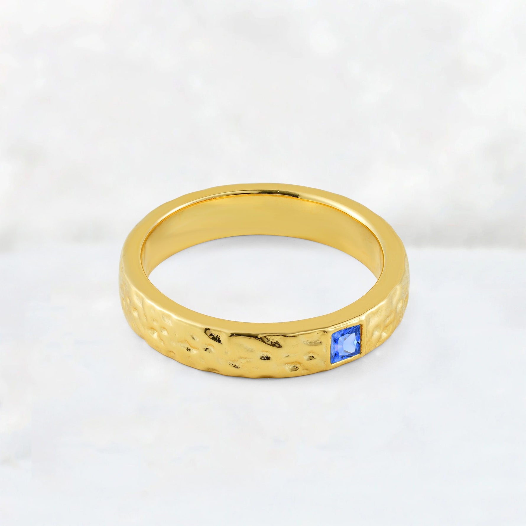 Princess Cut Sapphire Hammered Flush-Set Wedding Band - Additional view