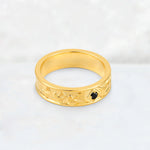 Round Cut Black Onyx Engraved Men’s Wedding Band - Additional view