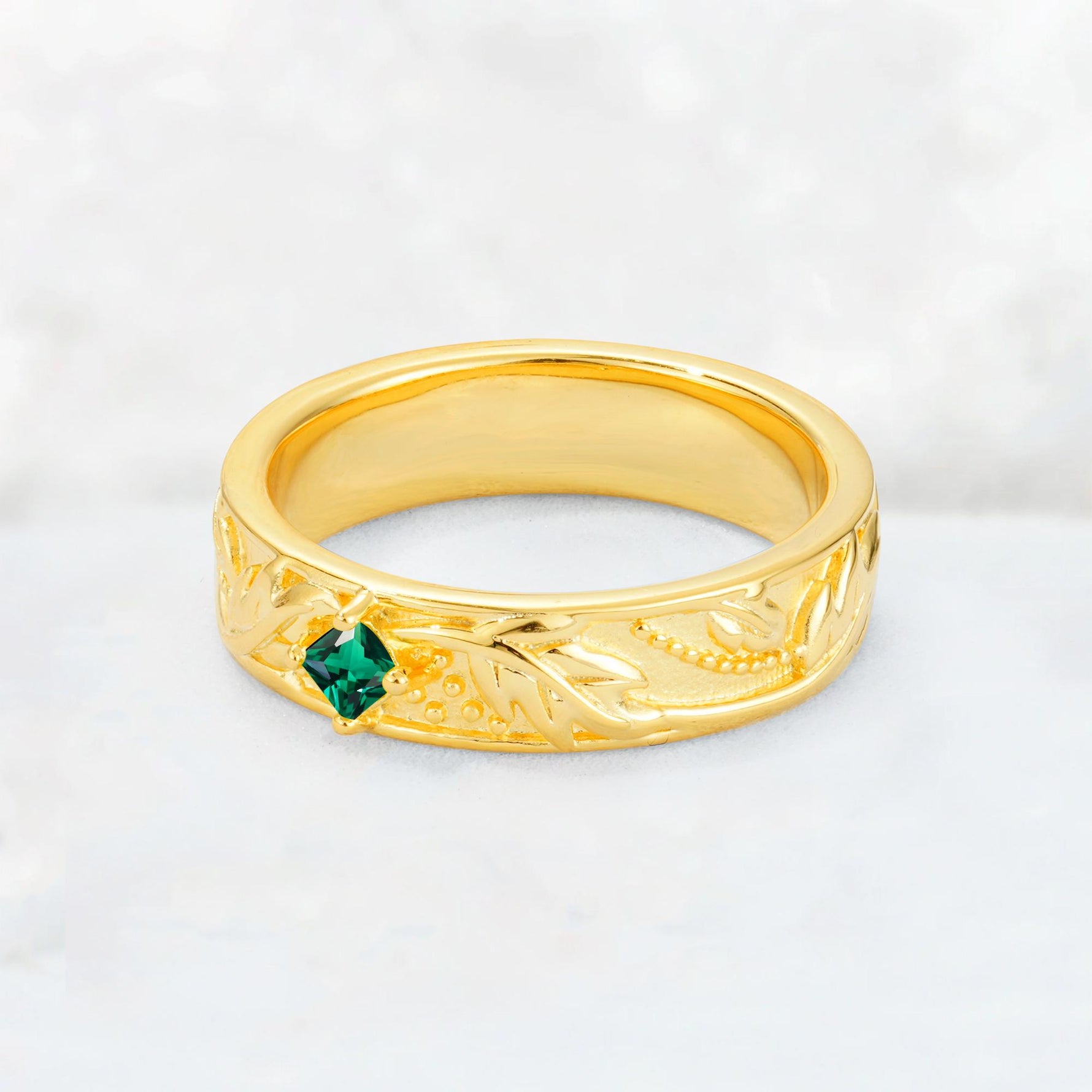 Nature-Inspired Princess Cut Emerald Engraved Leaf Vine Wedding Band - Additional view