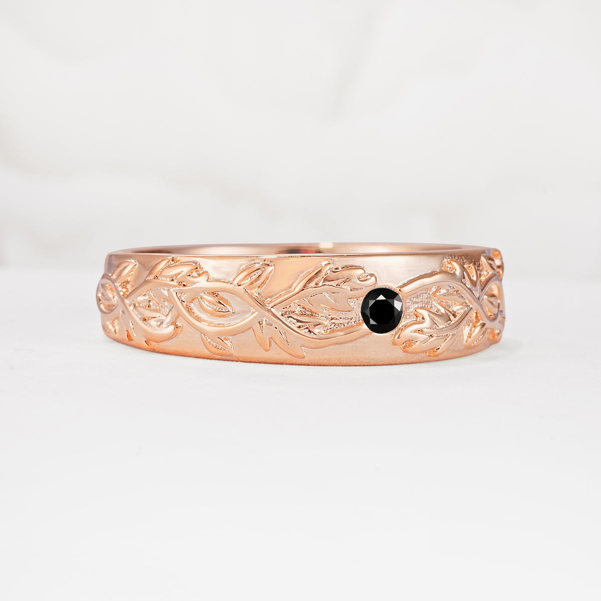 Vintage Leaf Engraved Solitaire Black Onyx Men's Wedding Band - Additional view
