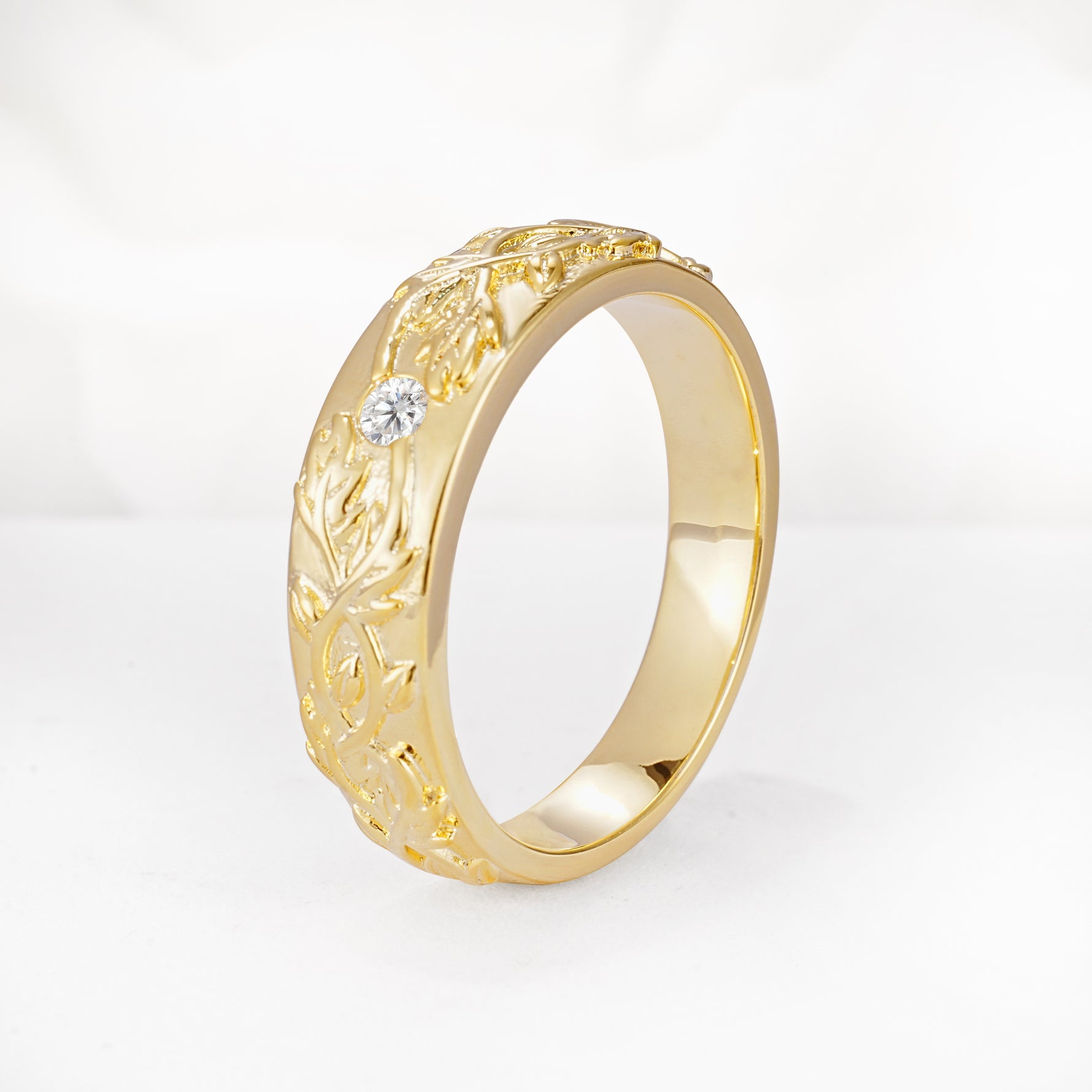 Vintage Leaf Engraved Solitaire Moissanite Men's Wedding Band - Additional view