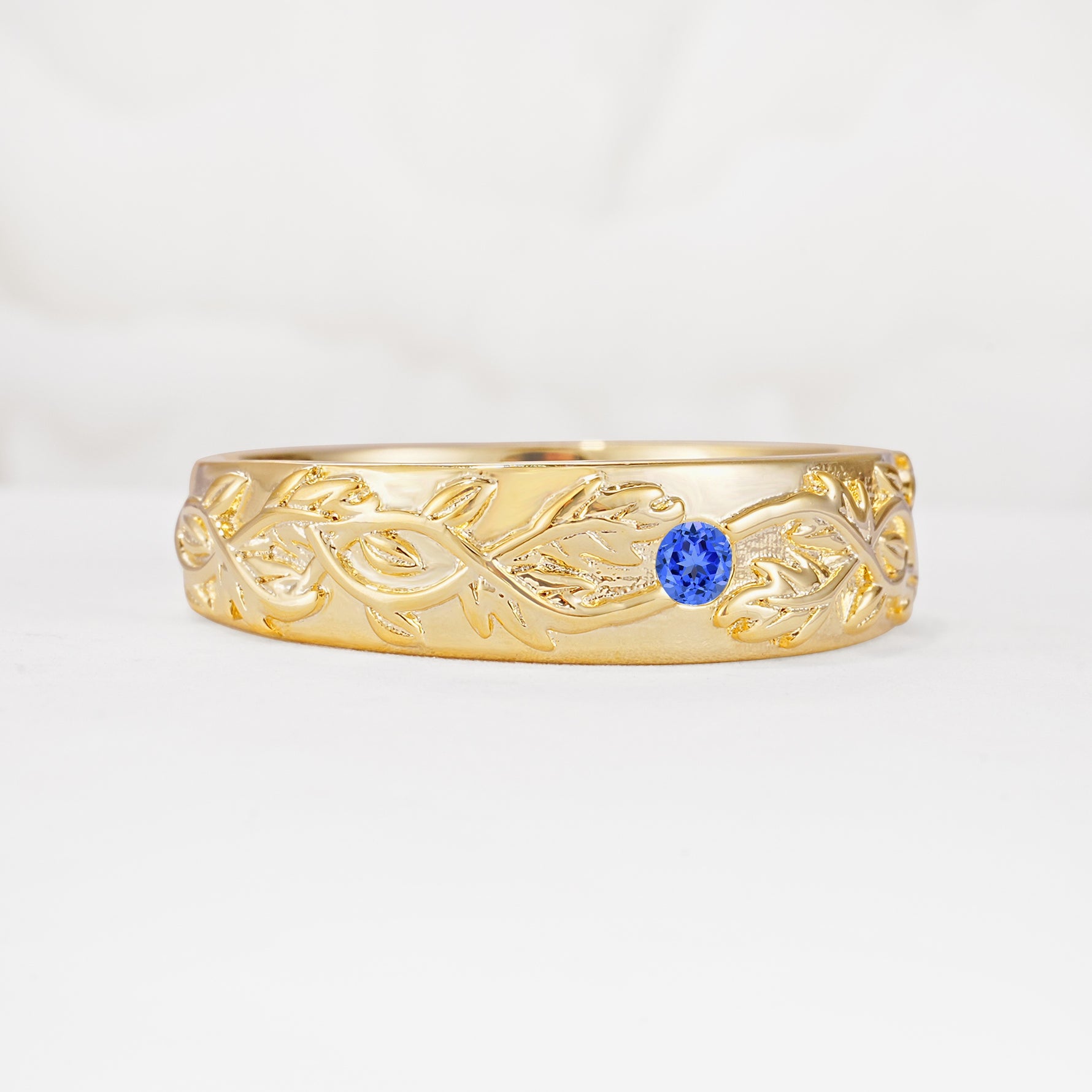 Vintage Leaf Engraved Solitaire Sapphire Men's Wedding Band - Additional view