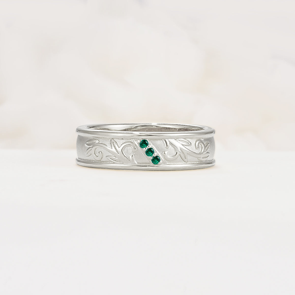 Vintage Round Cut Scroll Engraved Accent Emerald Wedding Band - Additional view