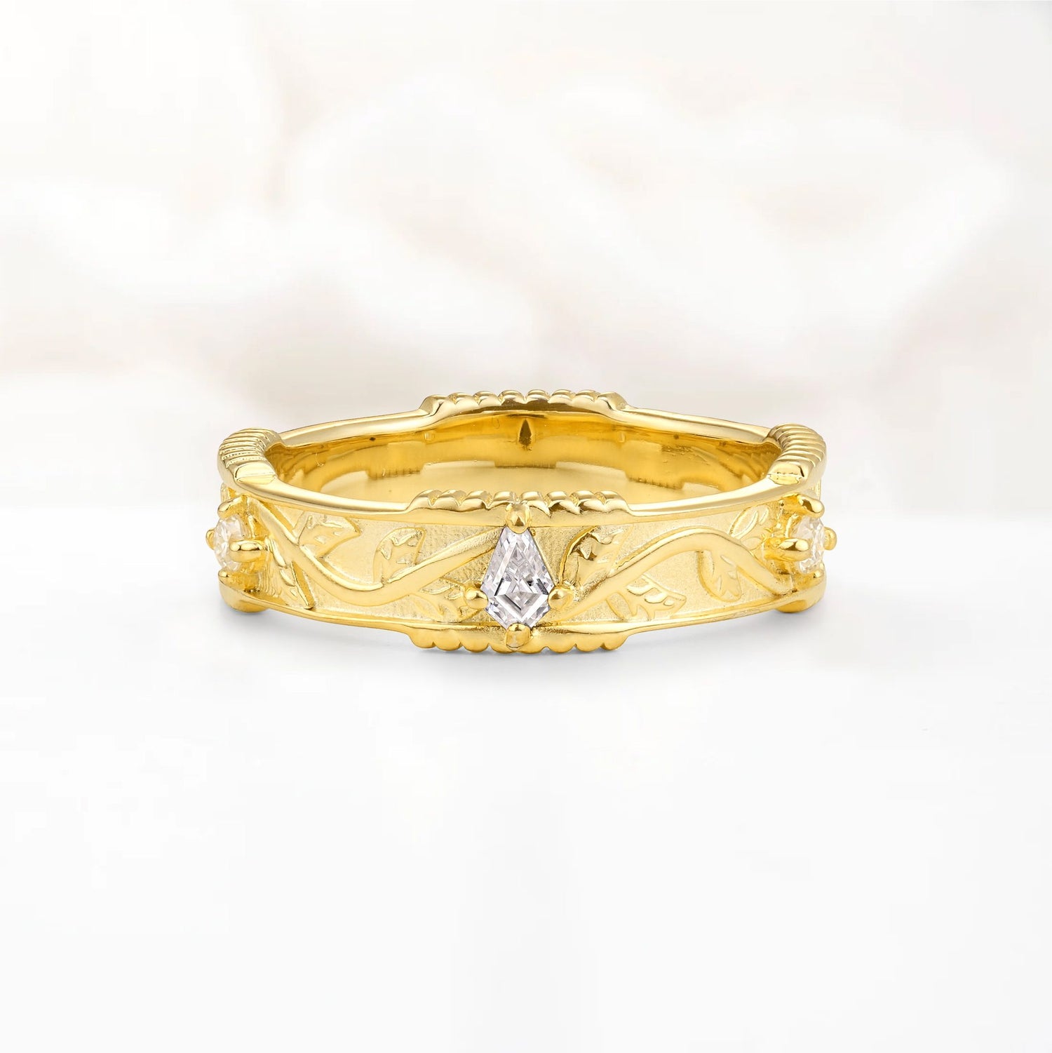 Kite Cut Moissanite Leaf Vine Nature-Inspired Men’s Wedding Band - Additional view