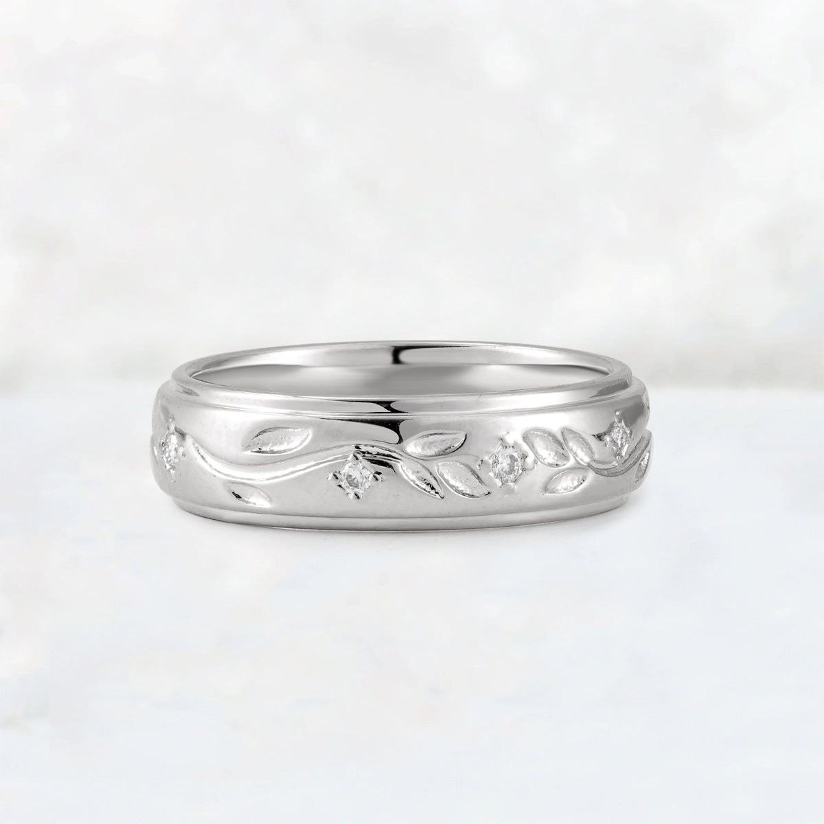 Round Cut Moissanite Vine Engraved Men’s Wedding Band - Additional view