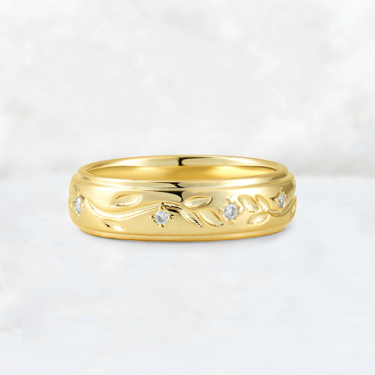 Round Cut Moissanite Vine Engraved Men’s Wedding Band - Additional view