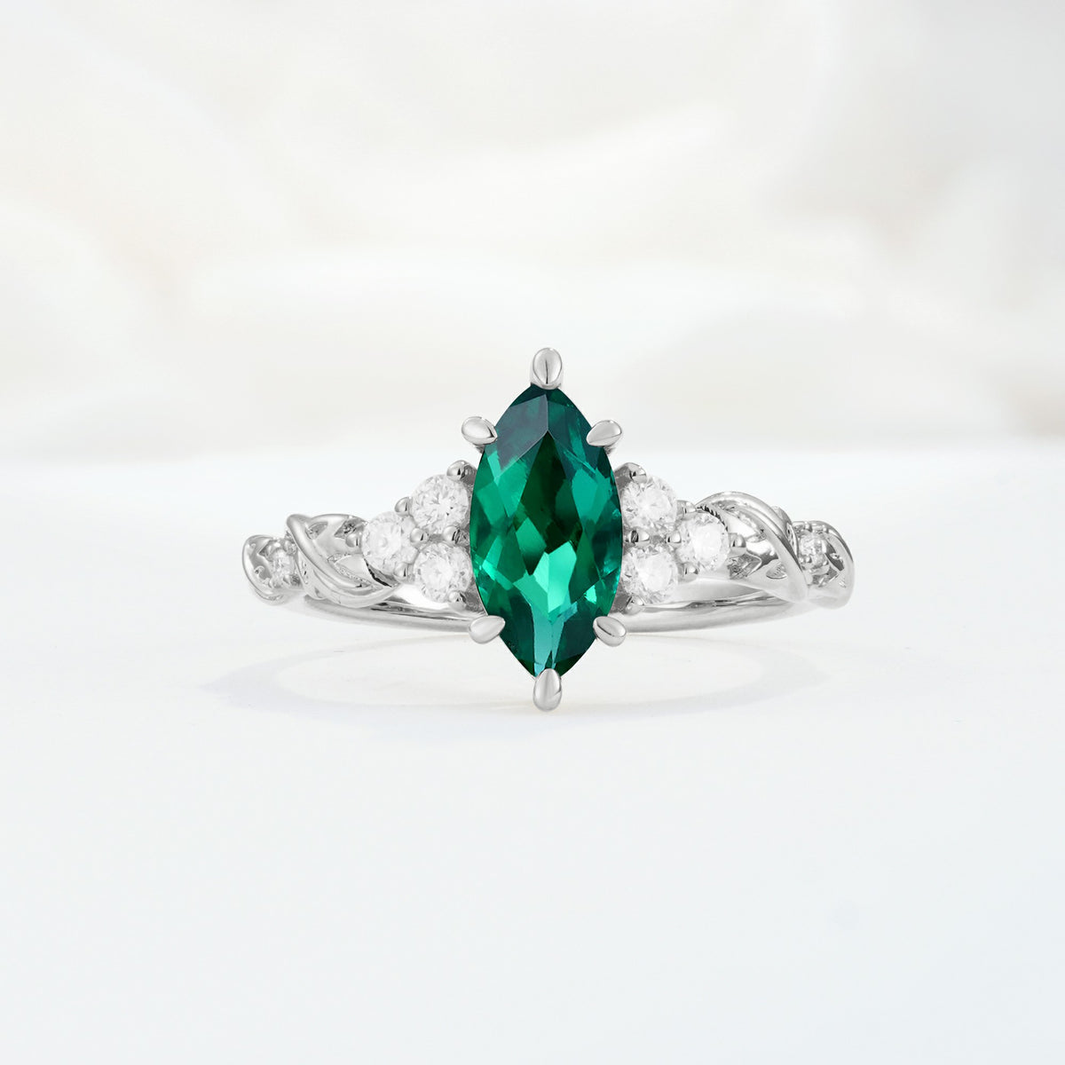 SR17467 Emerald Ring - Additional view