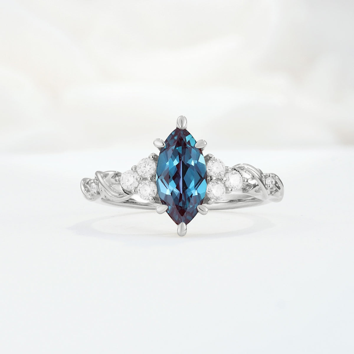 SR17467 Alexandrite Ring - Additional view