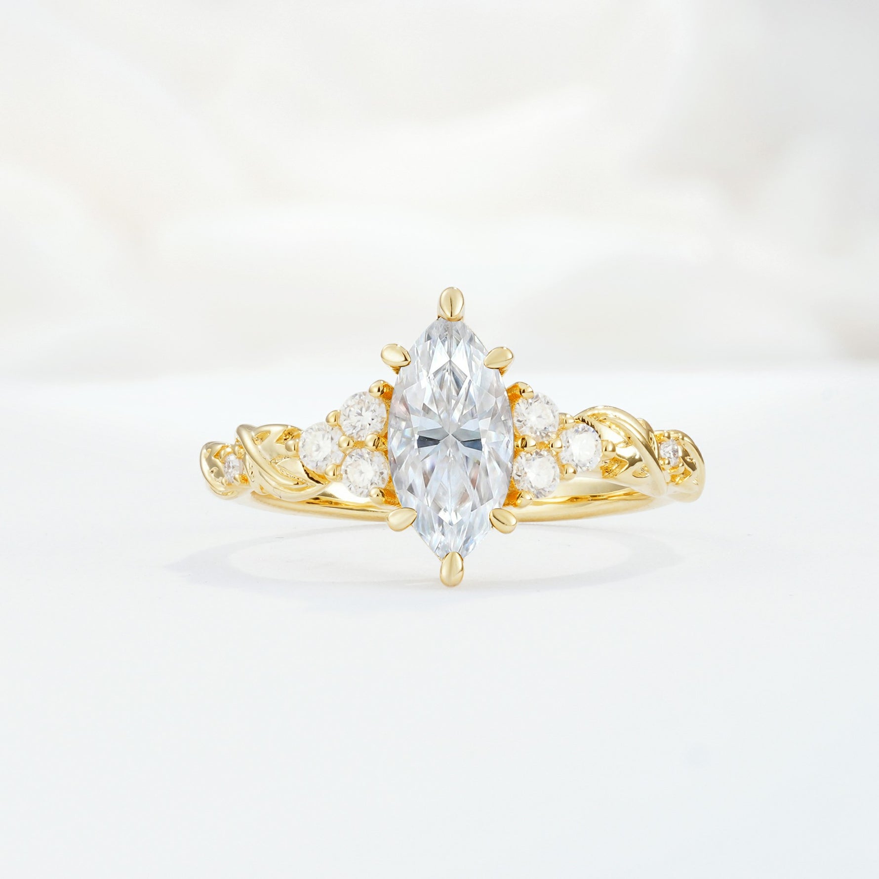 SR17467 Moissanite Ring - Yellow-Gold