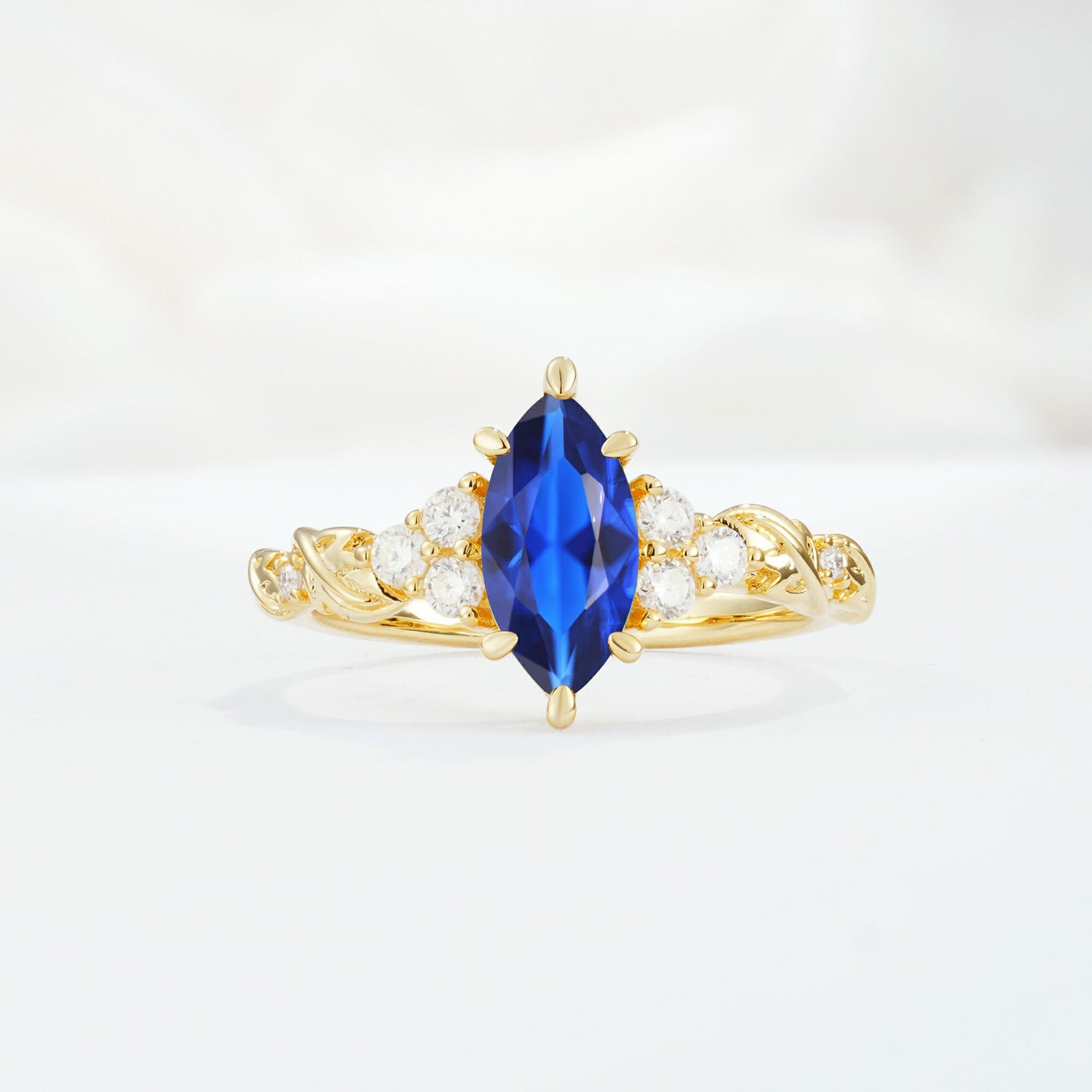 SR17467 Sapphire Ring - Yellow-Gold
