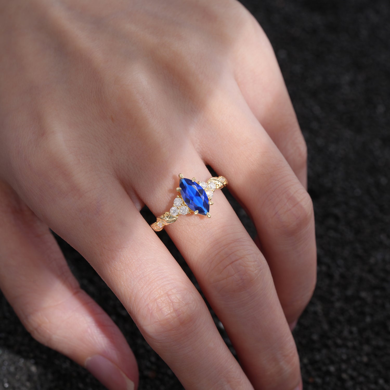 SR17467 Sapphire Ring - Rose-Gold