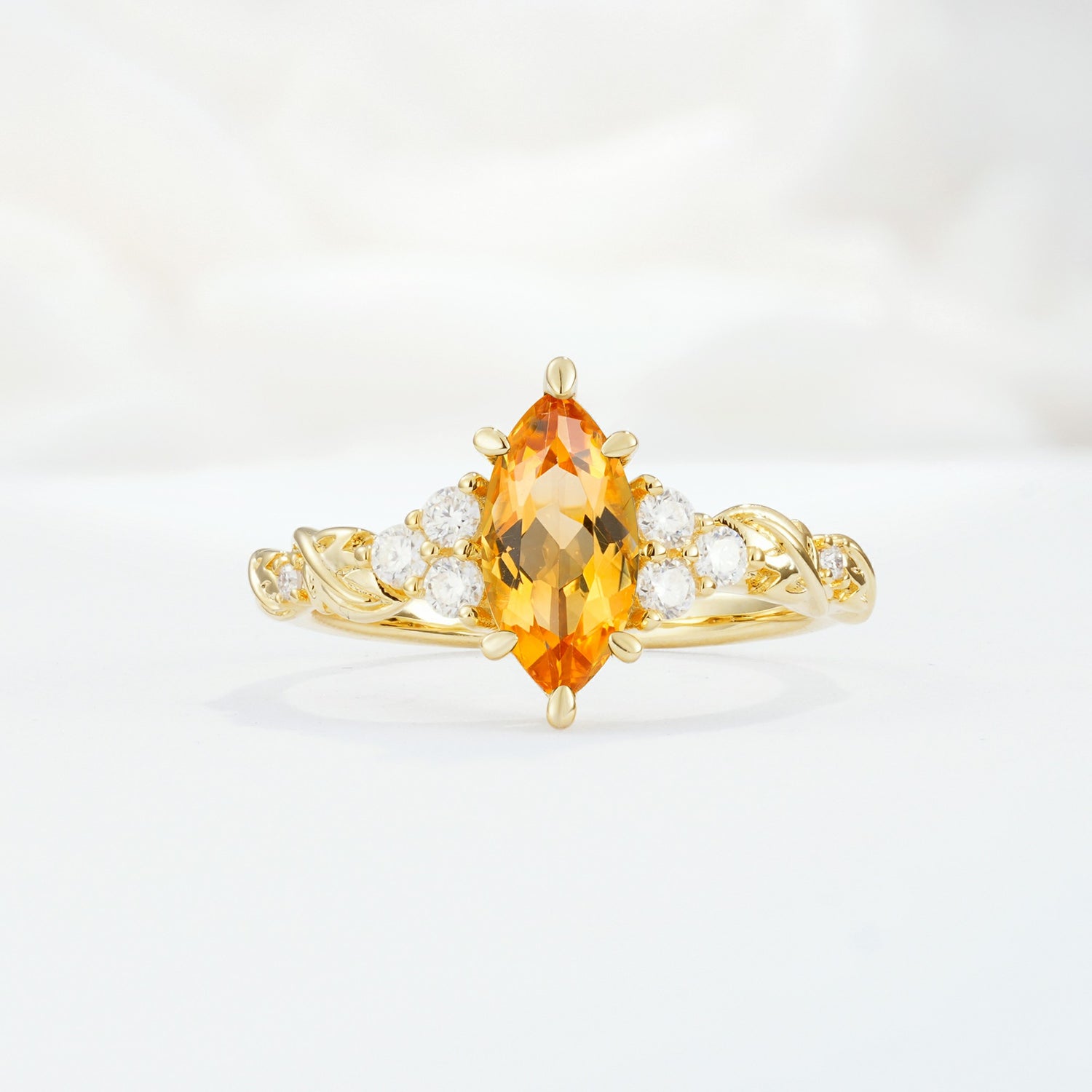 SR17467 Citrine Ring - Yellow-Gold