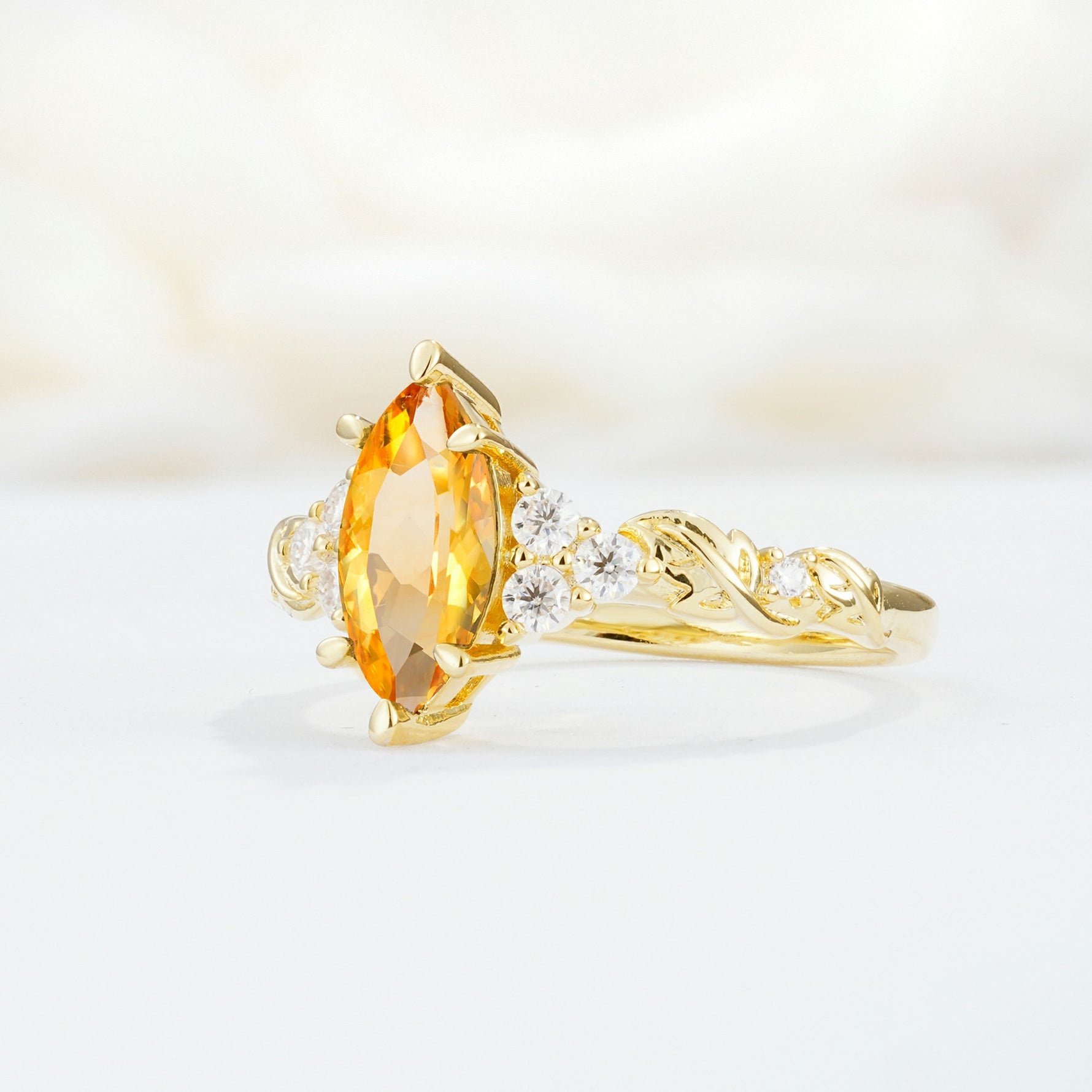 SR17467 Citrine Ring - White-Gold
