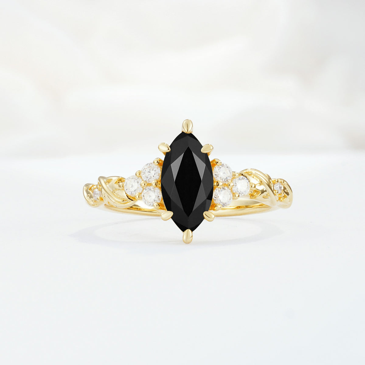 SR17467 Black Onyx Ring - Yellow-Gold