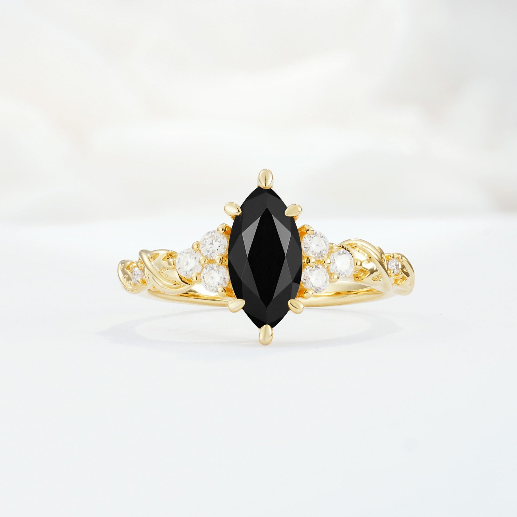 SR17467 Black Onyx Ring - Yellow-Gold