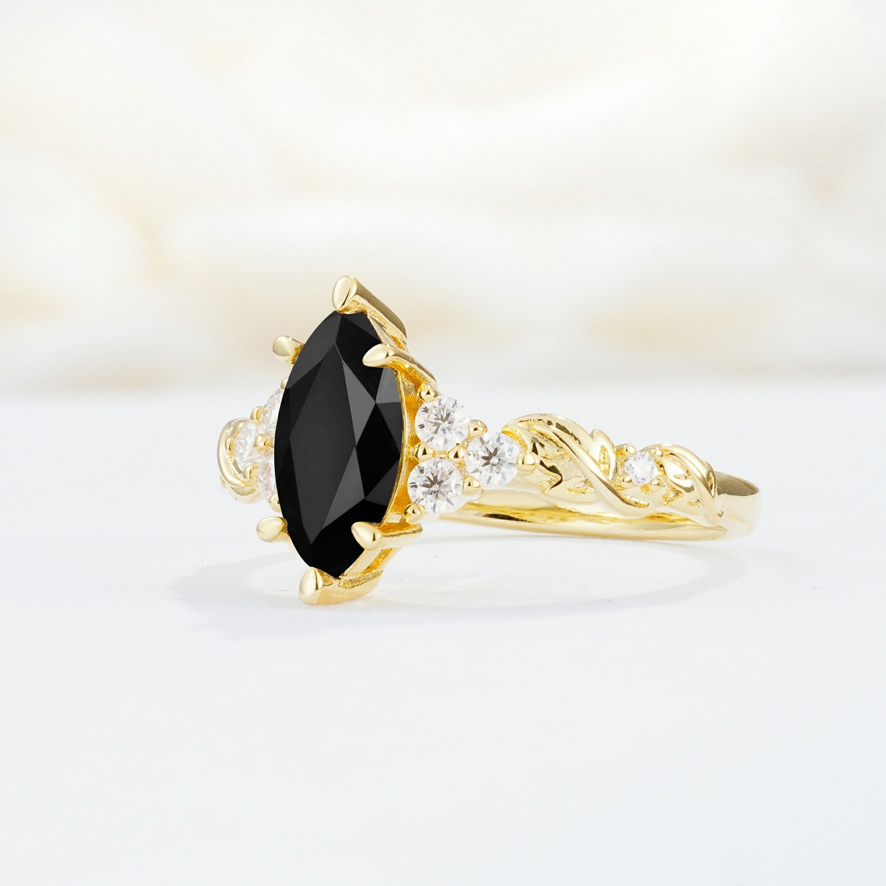 SR17467 Black Onyx Ring - White-Gold