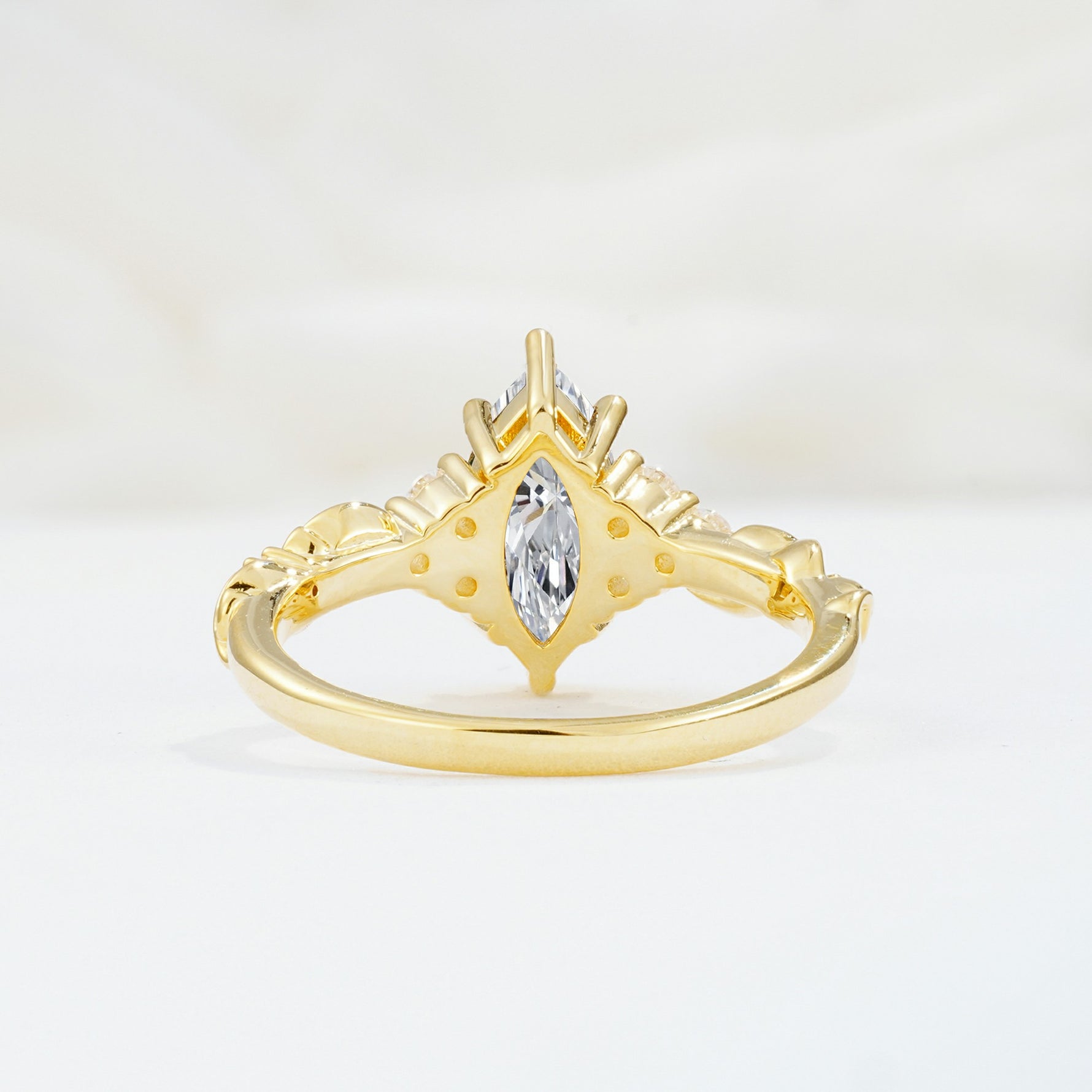 SR17467 Lab Diamond Ring - Additional view